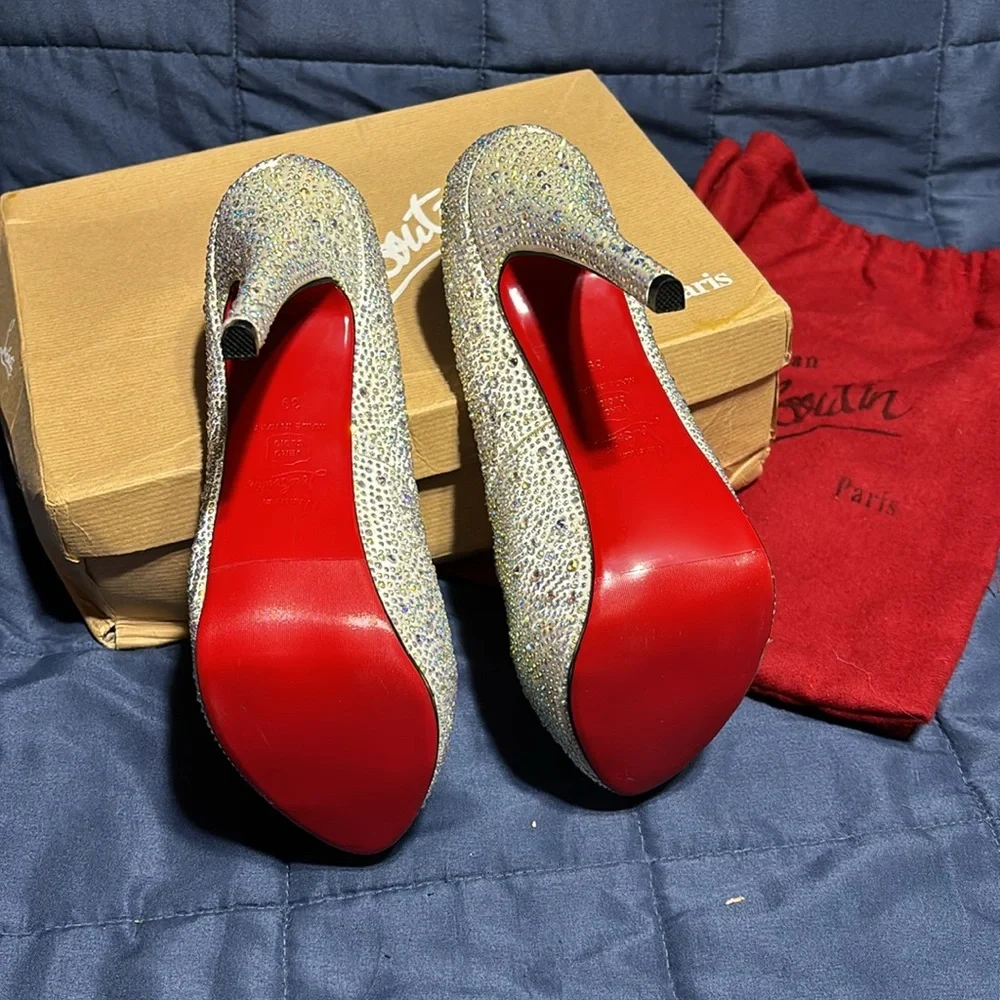 Christian Louboutin Crystal Embellished Platform Pumps - Silver